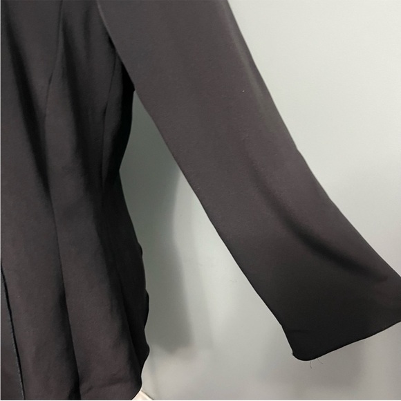 ๐ฎ๐น Vintage Armani Collezioni Black Silk Asymmetrical Button Blazer Size Large - Picture 4 of 11